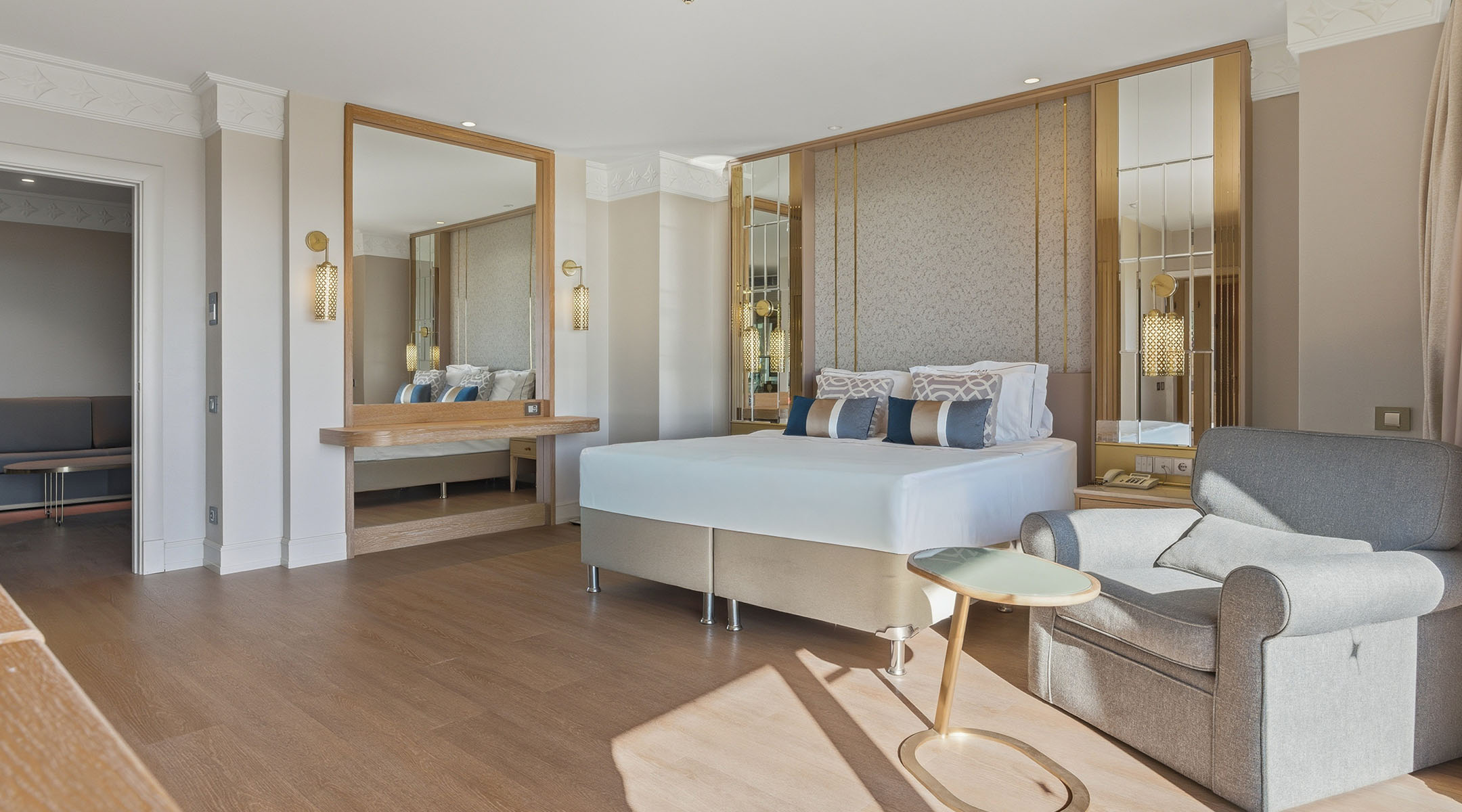 Ela Excellence Resort Belek Konaklama Deluxe Suite Gallery5 Dd