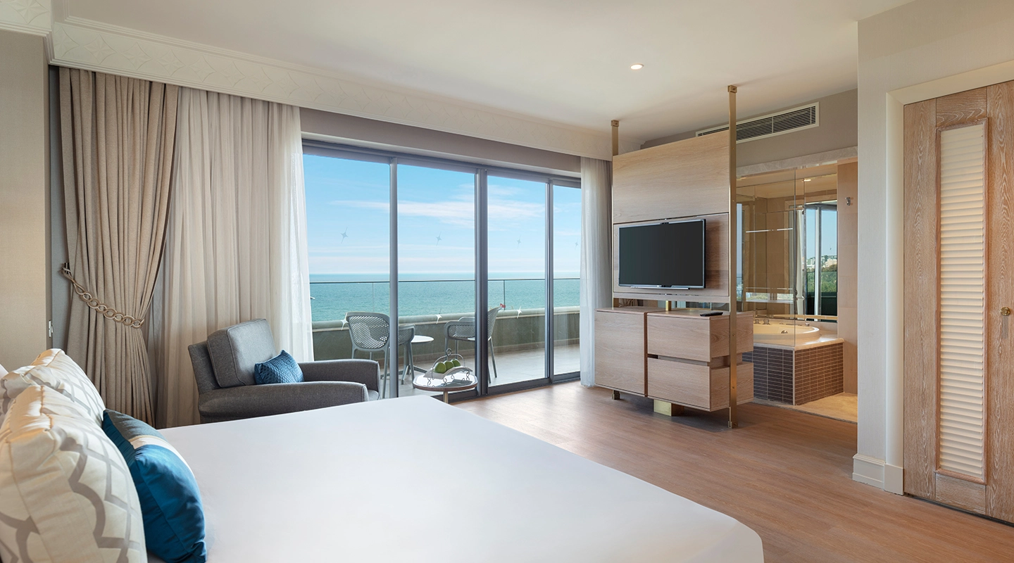 Deluxe Suite Sea View