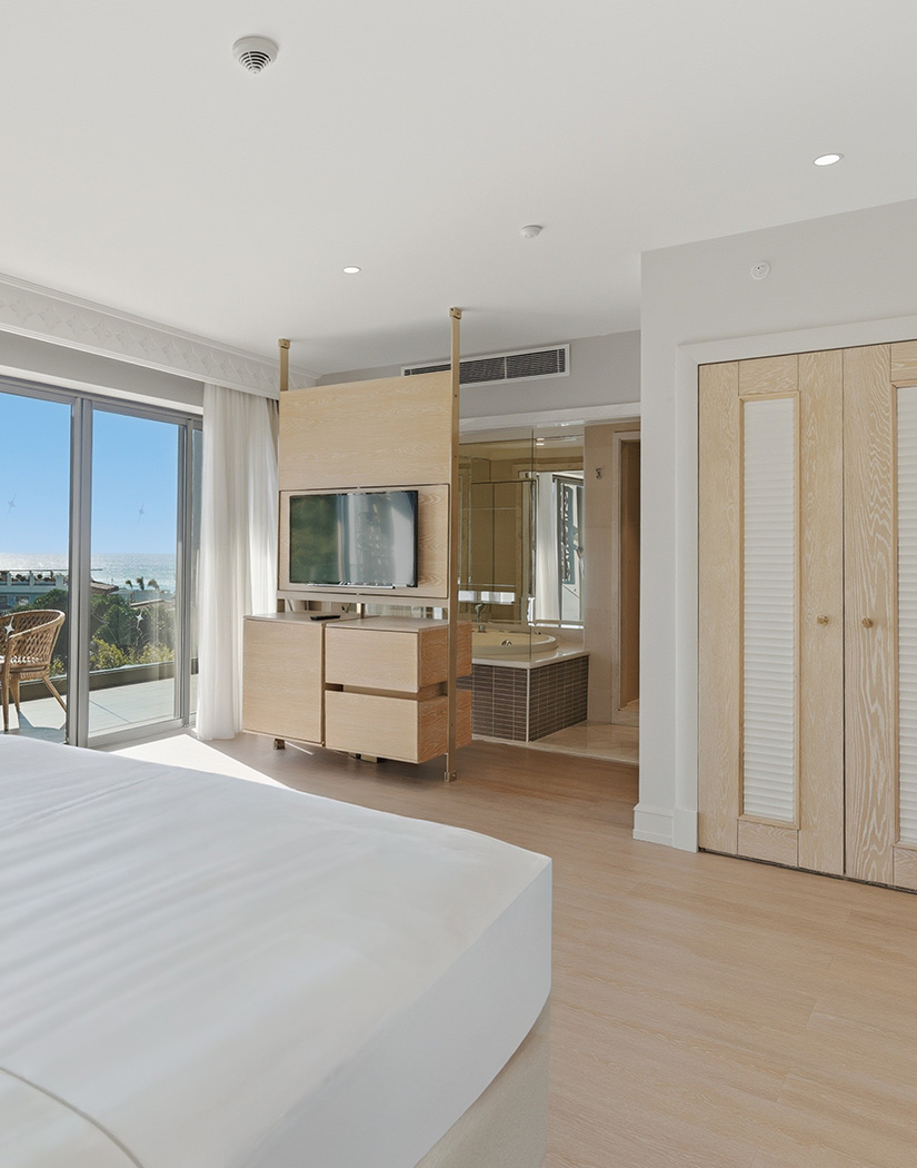 Ela Excellence Resort Belek Konaklama Deluxe Suite First Card Desktop