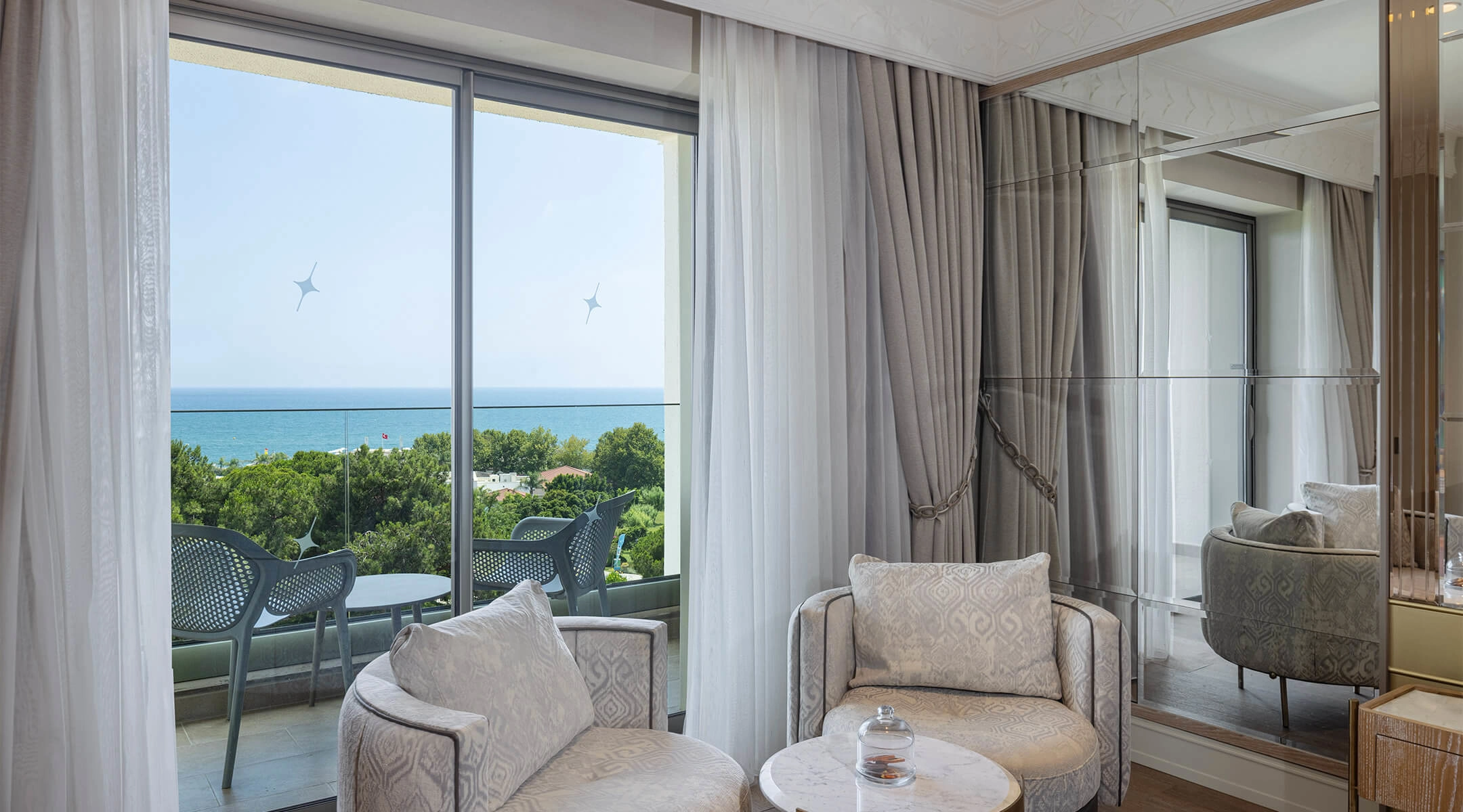 Superior Sea View With Jacuzzi Banner D 4