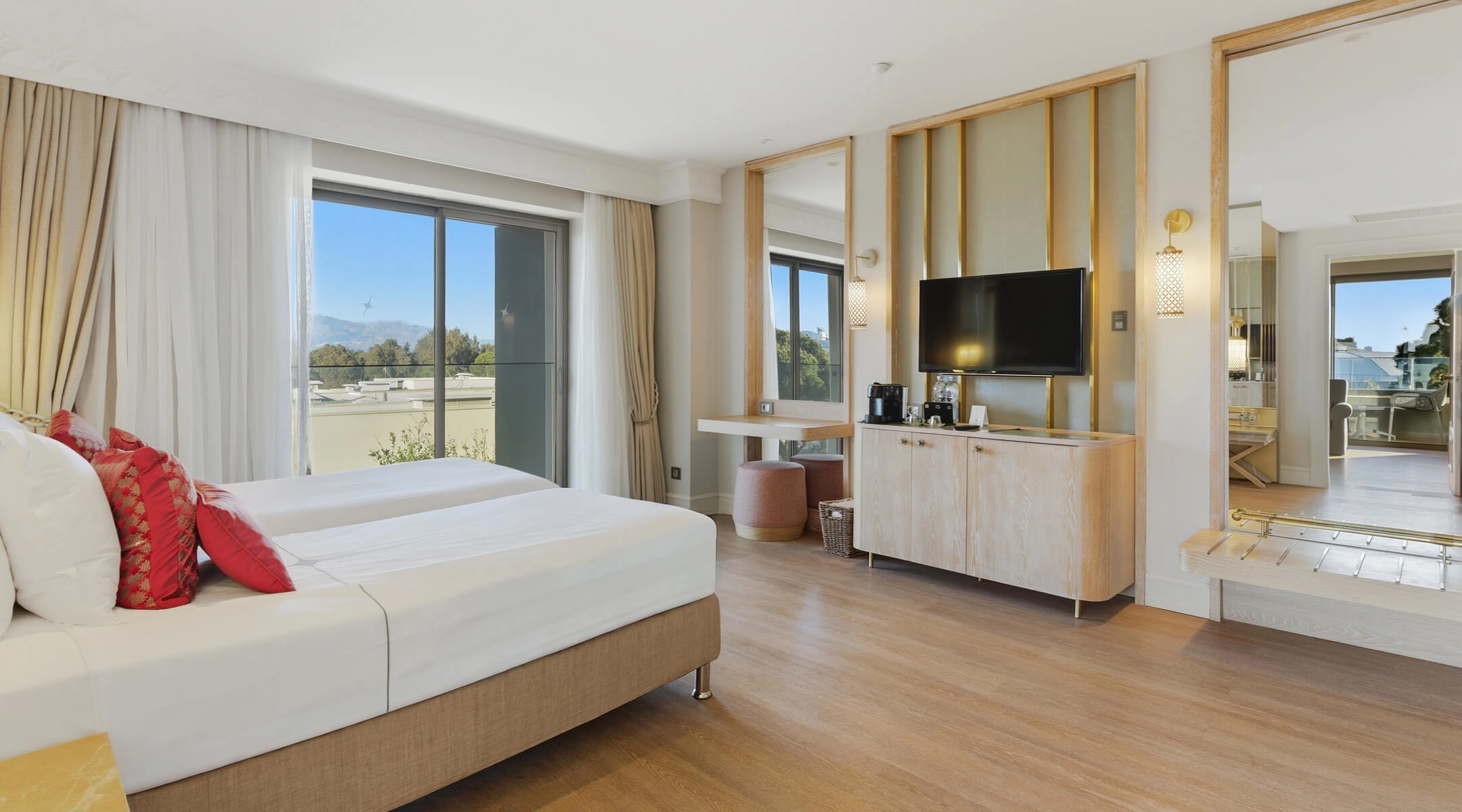 Ela Hotels Konaklama Family Suite Banner D 3