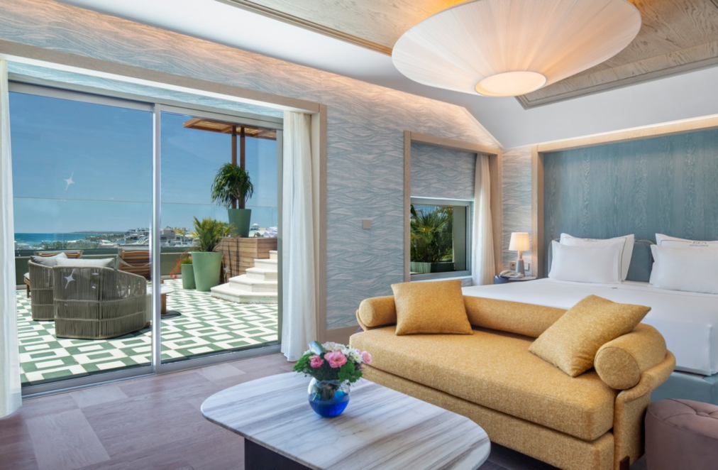 Grand Roof Top Suite