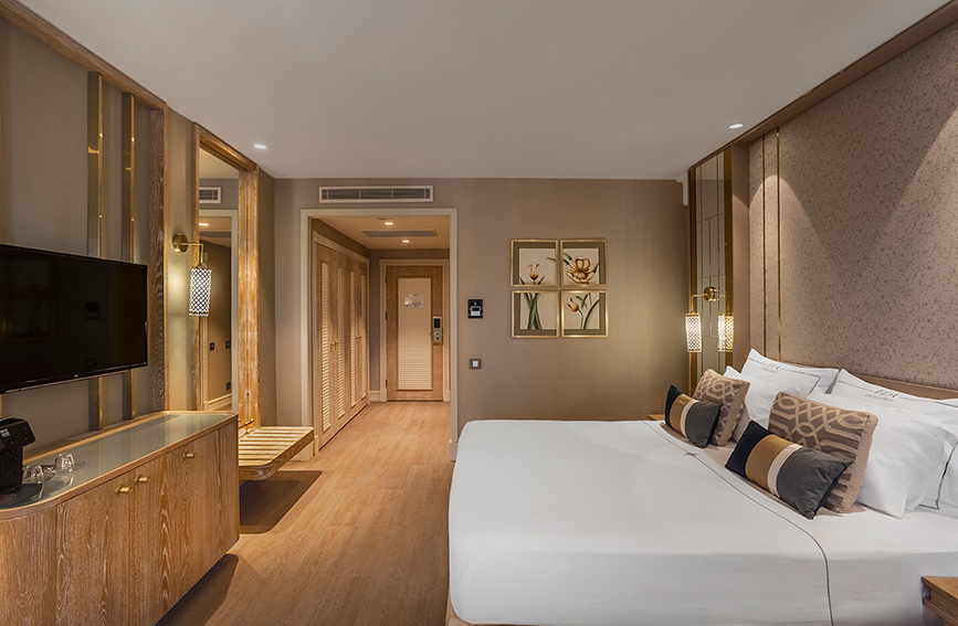 Ela Excellence Resort Belek Lake House Pool View List Card 3
