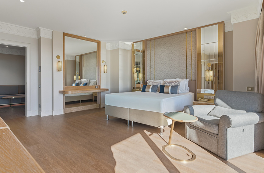 Ela Excellence Resort Belek Konaklama Deluxe Suite Card Desktop 3