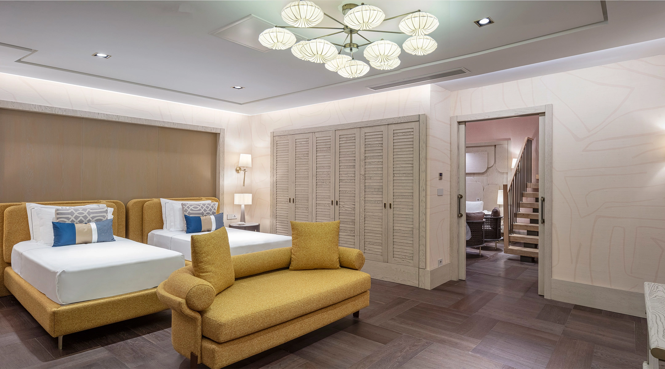 Ela Excellence Presidential Suit Banner D 2